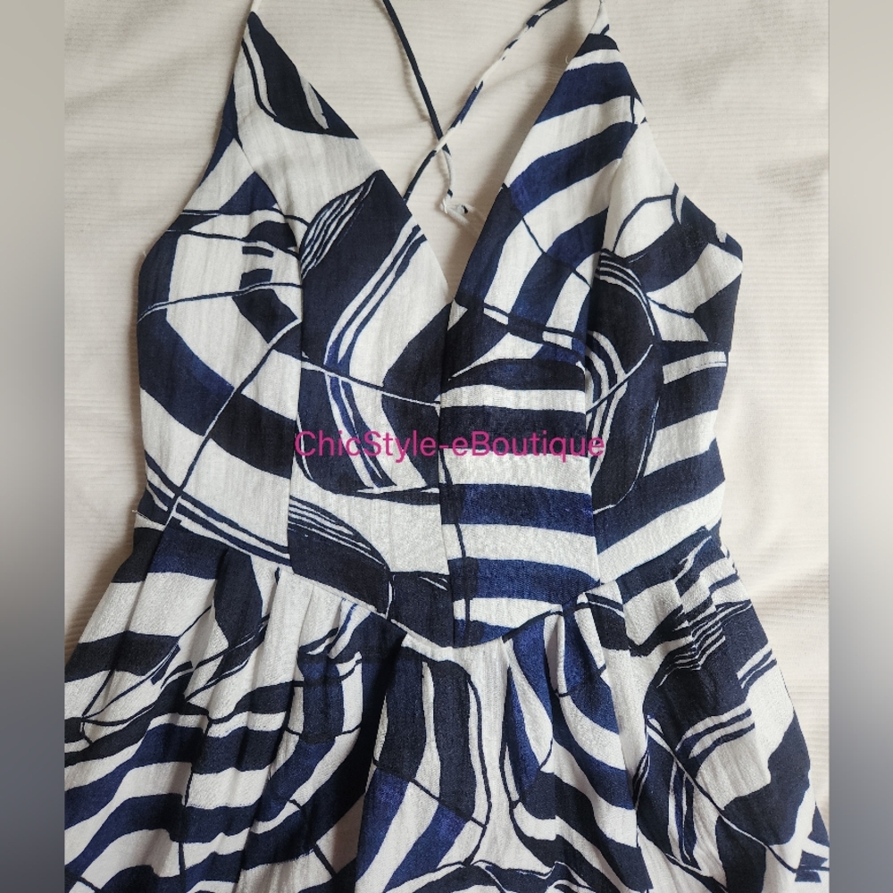 STORE CLOSING! H&M Long Strappy Dress White/navy Blue Patterned Fitted Bodice N - Picture 13 of 14